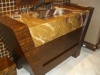 HI CREDENZA â?¢ HELENE ZIMAN