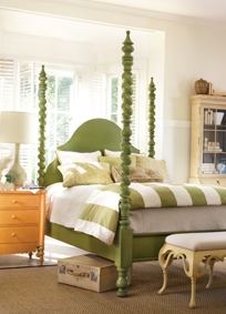 Catalina Poster Bed