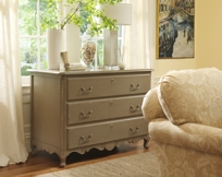 Inlet Pointe Chest
