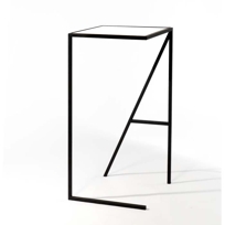 LA tall table