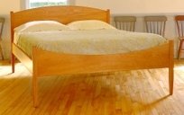 Vermont Shaker Moon Bed