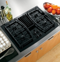 GE Profile™ 30" Built-In Gas Downdraft Cooktop, PGP989DNBB