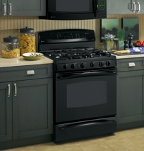 GE Profile™ 30" Free-Standing Dual-Fuel Double Oven Range, P2B918DEMBB