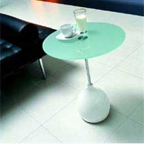 Plano Side Table