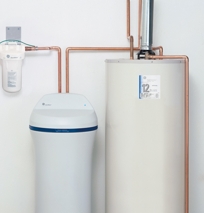 GE® Household Water Filtration System, GNWH38F