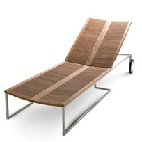 BEO Lounger with Wheels