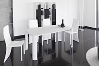 Mike Extendible Table