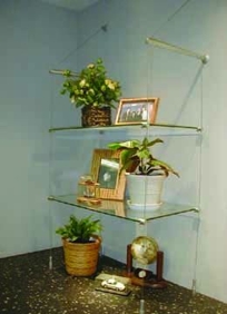 Wall to Floor for Shelves