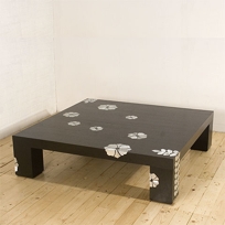 SAKURA TABLE