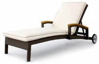 Alpine Chaise Lounge w/ Wheels