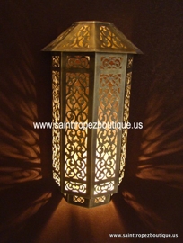 Moorish wall lamp