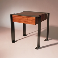ET-07 End/Bedside Table