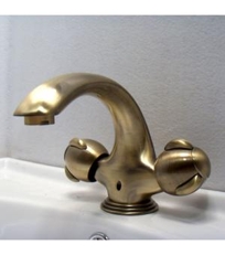 Two Handle Antique Brass Bathroom Faucet 5515B