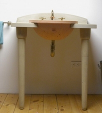 Bow Front Sink with Legs