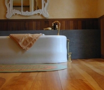 Tub Surround 2