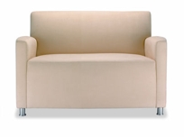 E1609 Media 2 Loveseat