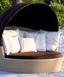 08neot1_001-the-casablanca-daybed