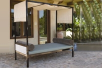 Parkview Woven Daybed