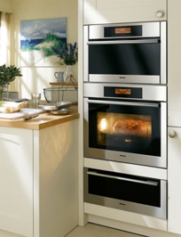 H 4782 BP MasterChef 70cm Single Oven