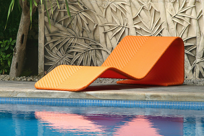 Chumy Modern Outdoor Chaise 
