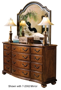 7-2350 Serpentine Dresser