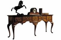 7-4342 Queen Anne Sideboard