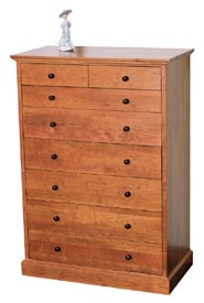 Vermont Traditions Seven / Eight Drawer Chest
