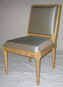 Armless Saddle Chair