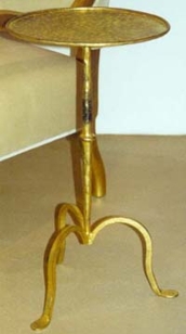 Madeleine Table