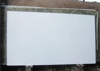 White Thossis