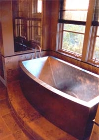 STAINLESS STEEL  MID-CONTOURED BOTTOM  SOAKING BATHTUB WITH BOWED FRONT SKIRT