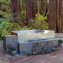 STAINLESS STEEL SPA WITH INTEGRATED WATER FEATURE 