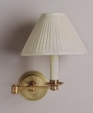 Flat_round_swing_arm_medium_cropped
