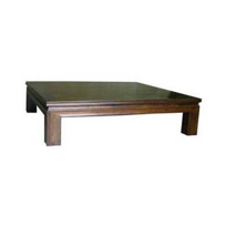 Aptos 46" square cocktail table (SKU:220-101098)
